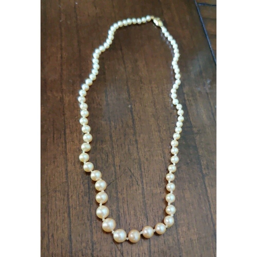 Vintage Signed Monet 17" Single Strand Faux Pearl Graduated Necklace